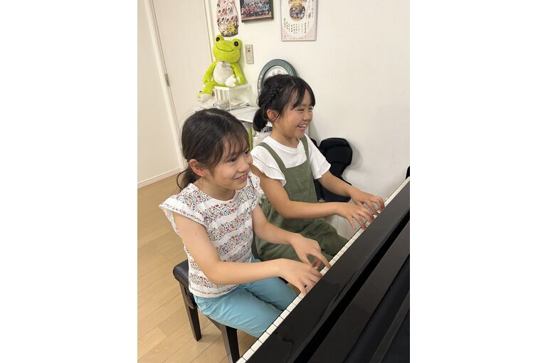 ピアノ発表会での連弾